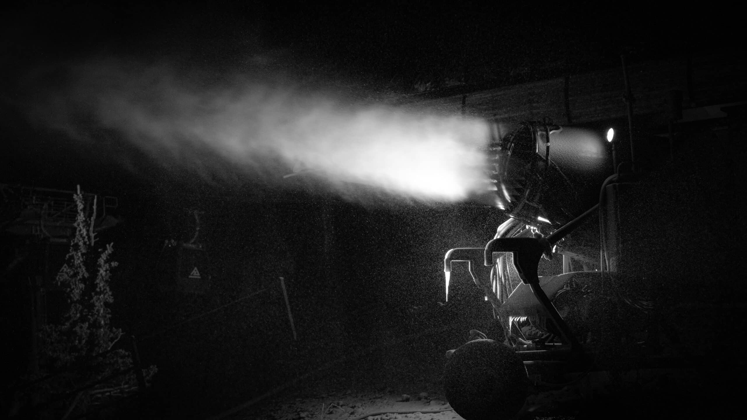 Snowmaking at Snowbowl